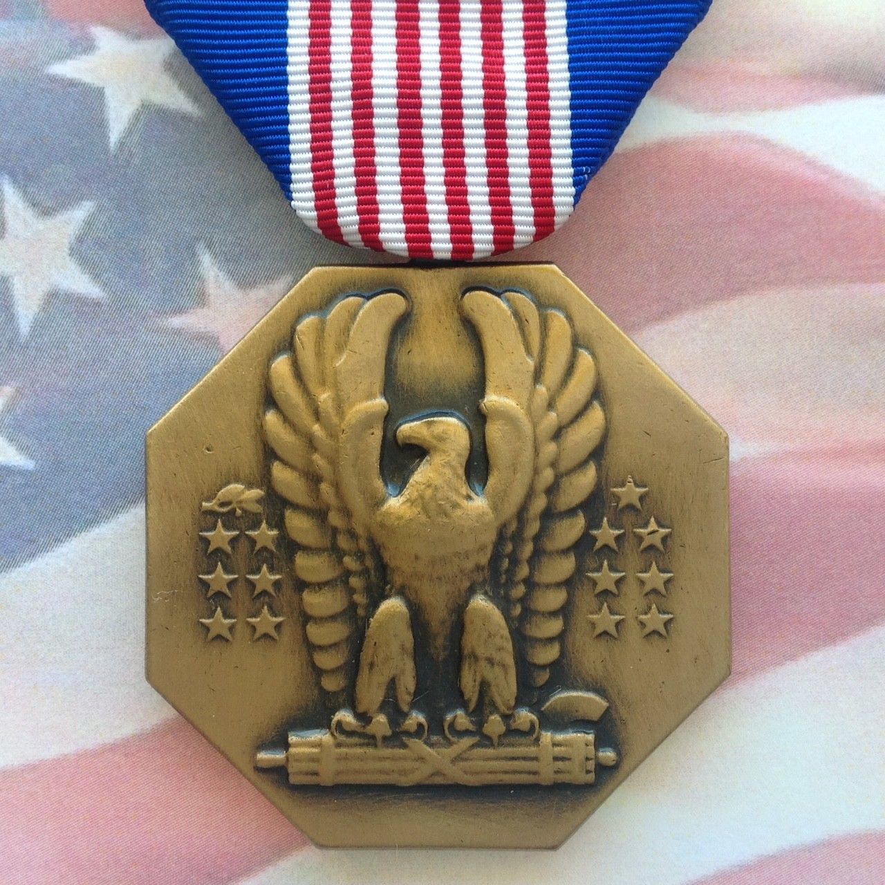 U S Soldiers Medal Army United States Heroism Valor Gallantry Usa