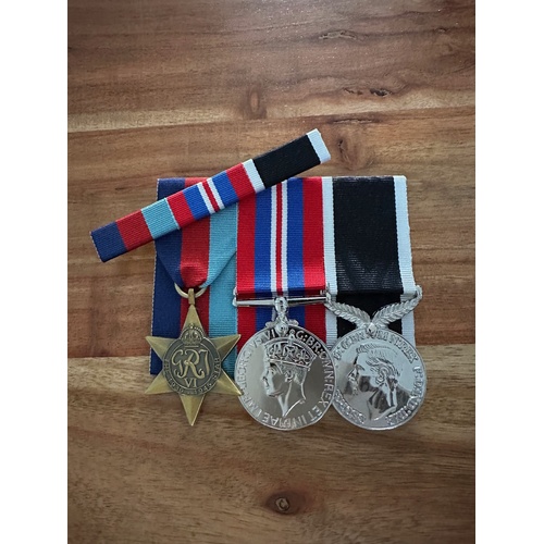 1939-45 Star,  War Medal, and New Zealand WSM Medals (Mounted) - Full Size Replicas + Bar